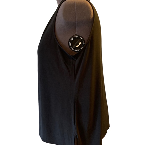 Black V-Neck Sleeveless Blouse with Ruffle Down Front * 2X - Picture 3 of 10